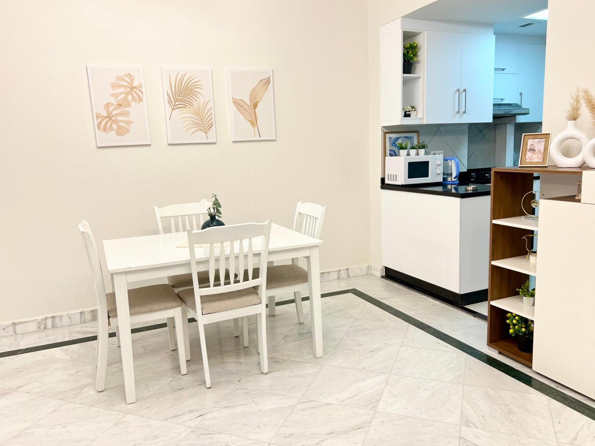 Cozy On San Stefano Grand Plaza Towers Apartment