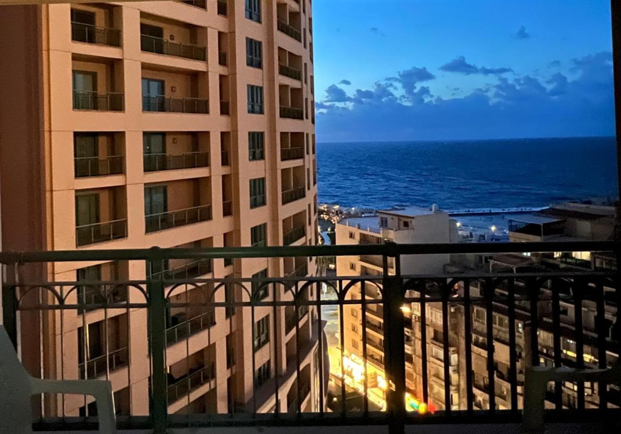 Apartment Cozy On San Stefano Grand Plaza Towers
